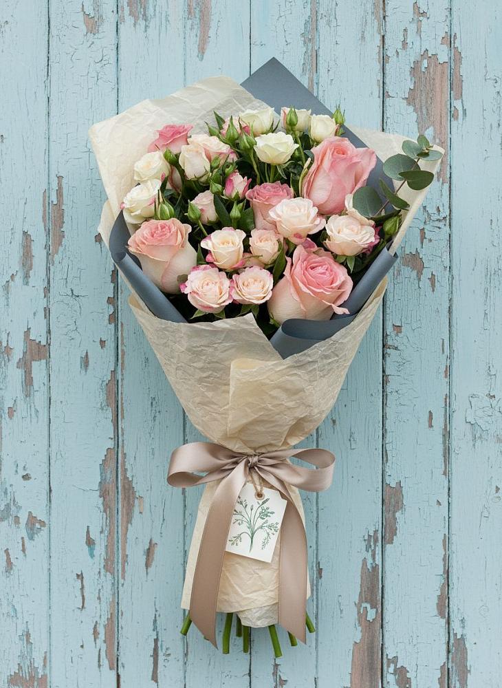 Букет цветов из: Розы в Павловичи