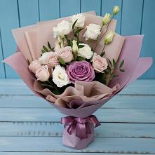 Букет цветов из:  Розы и Лизиантусы в Павловичи