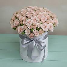 Цветочная композиция из Розы в шляпной коробке в Павловичи