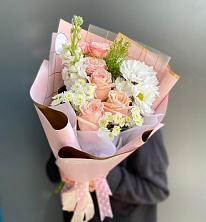 Букет цветов из:  Хризантемы и Розы в Павловичи