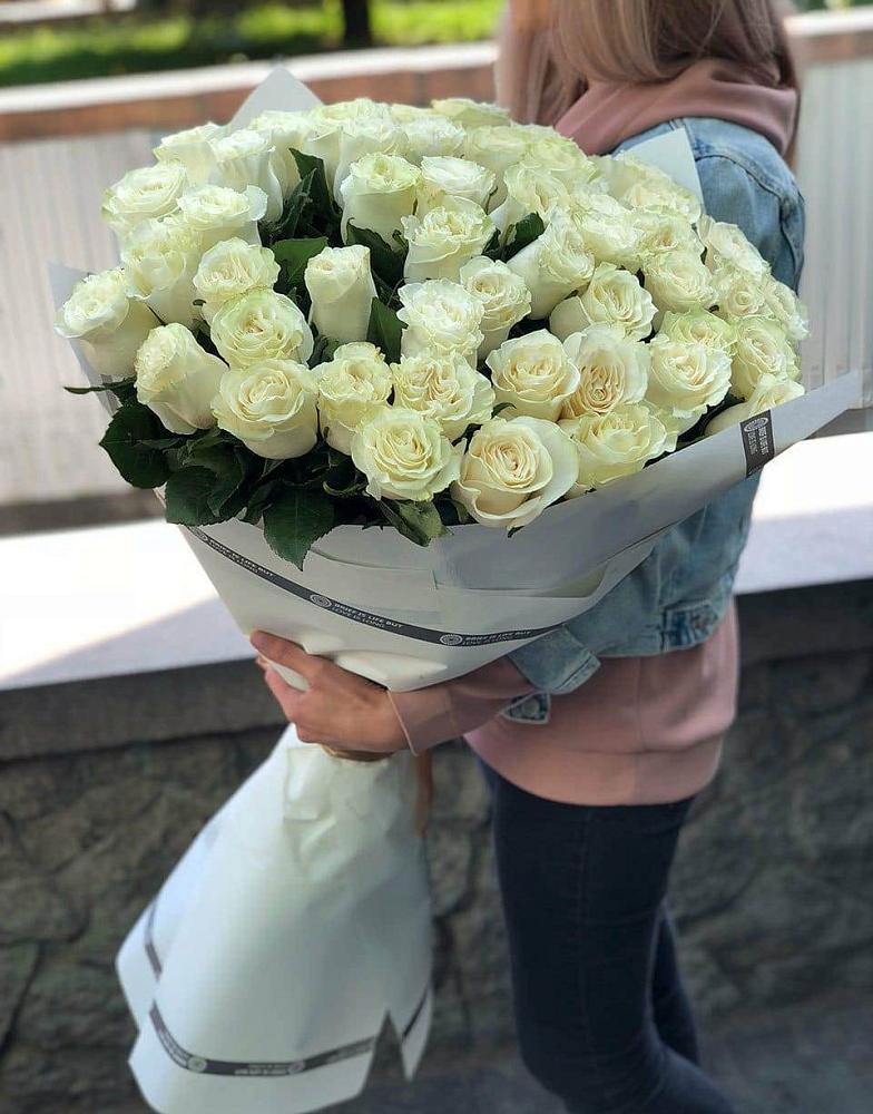 35 Белых роз в Павловичи Букет 35 Белых роз в Павловичи