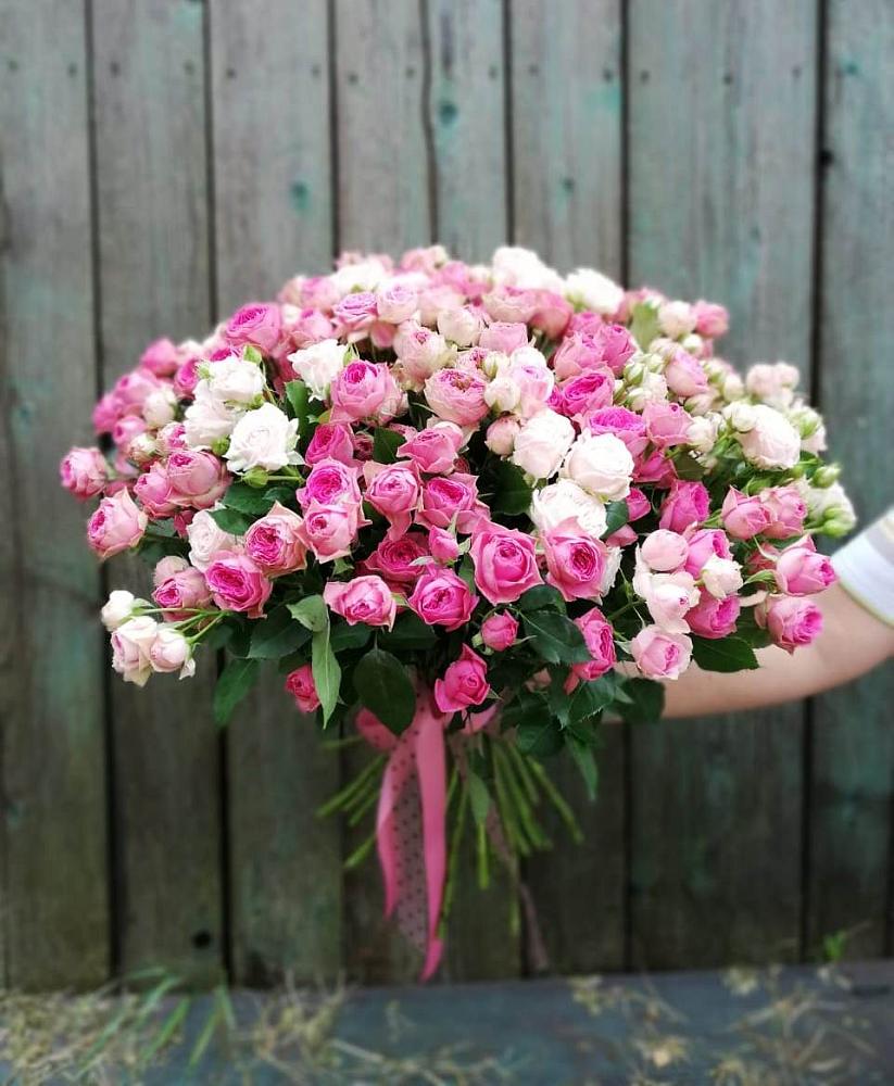 Букет Розовые кустовые розы Натали и Лав Лидия в Павловичи