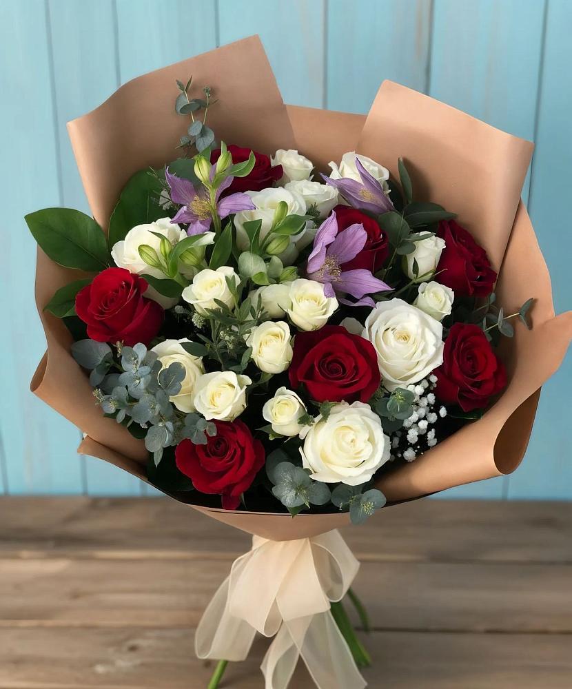 Букет цветов из: Розы и Альстромерии в Павловичи