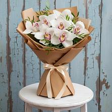 Букет цветов из:  Орхидеи и Розы в Павловичи